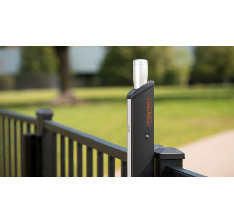 Элегантный и прочный магнитный фиксатор с защитой “от детей” для бассейнов и парков FORTIMA